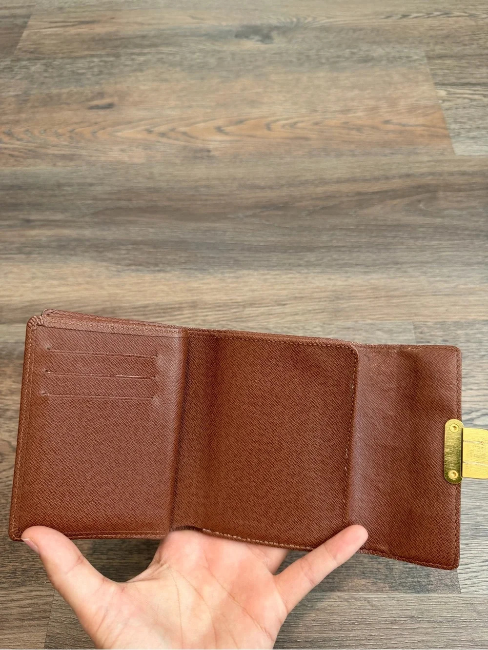 Louis Vuitton Monogram Koala Compact Wallet Gold Hardware Authentic C40055 - Picture 10 of 15